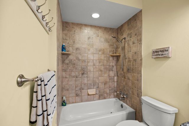 605 Park Lane, Long Lake, MN 55356