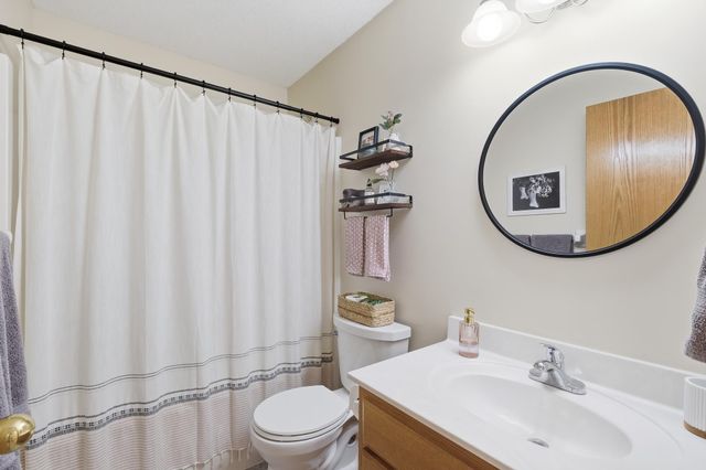 2508 Schneider Court, Chaska, MN 55318