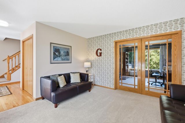 2508 Schneider Court, Chaska, MN 55318