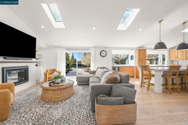 46 Tam O Shanter Rd, Alamo, CA 94507