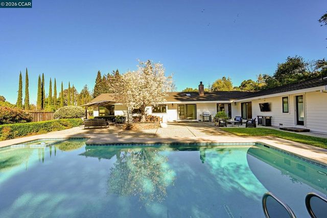 46 Tam O Shanter Rd, Alamo, CA 94507