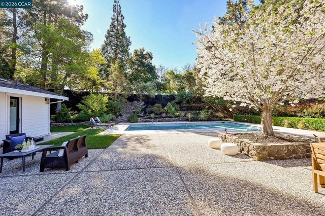 46 Tam O Shanter Rd, Alamo, CA 94507