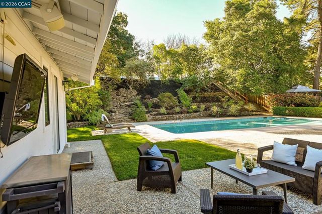 46 Tam O Shanter Rd, Alamo, CA 94507