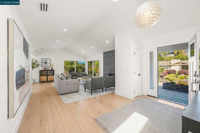 46 Tam O Shanter Rd, Alamo, CA 94507