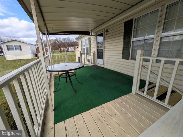 43 DAVID DR, Walnutport, PA 18088