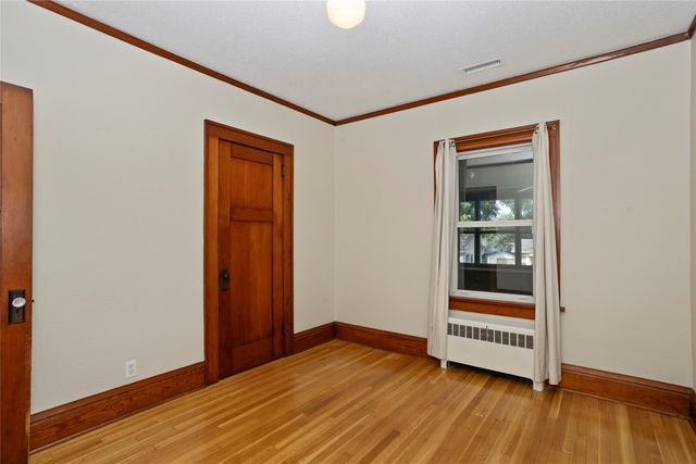 2704 Moyer Street, Des Moines, IA 50310