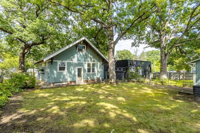 2704 Moyer Street, Des Moines, IA 50310