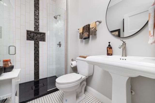 1394 Prospects Way, Johnson City, TN 37615