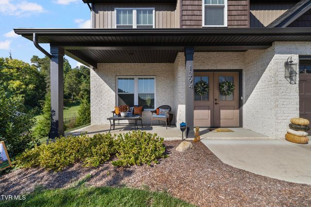 1394 Prospects Way, Johnson City, TN 37615