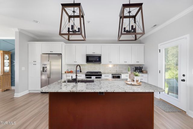 1394 Prospects Way, Johnson City, TN 37615