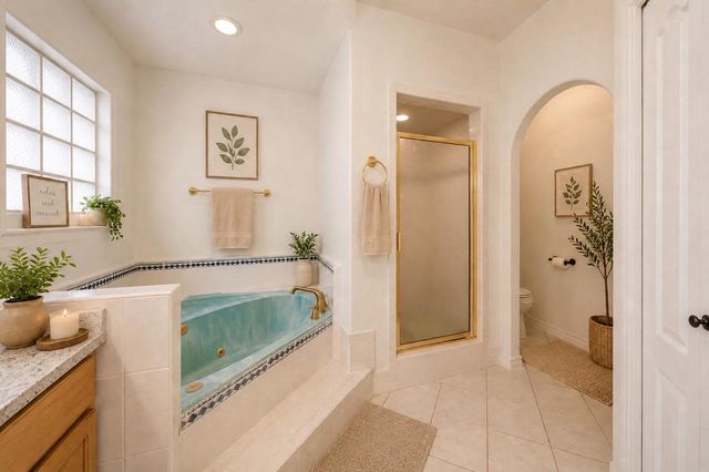 2104 Lancaster ST, San Marcos, TX 78666