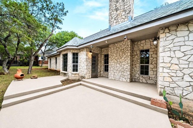 2104 Lancaster ST, San Marcos, TX 78666
