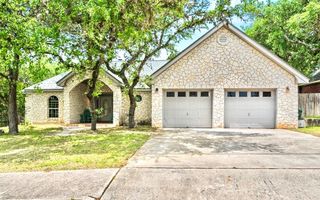 2104 Lancaster ST, San Marcos, TX 78666