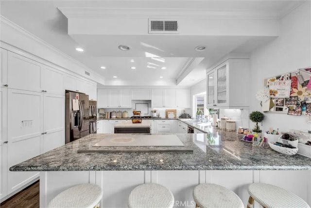 1915 LEEWARD, Newport Beach, CA 92660