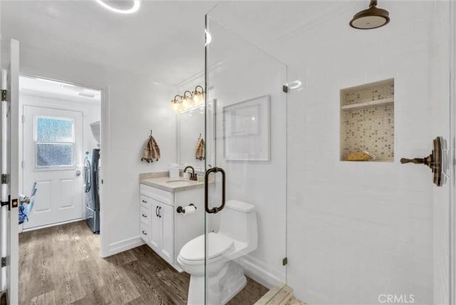1915 LEEWARD, Newport Beach, CA 92660