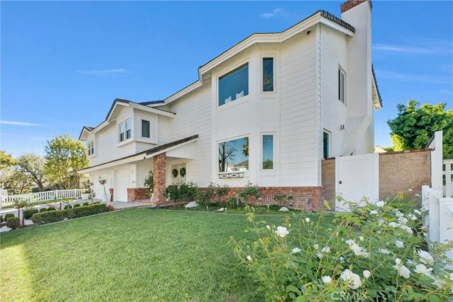 1915 LEEWARD, Newport Beach, CA 92660