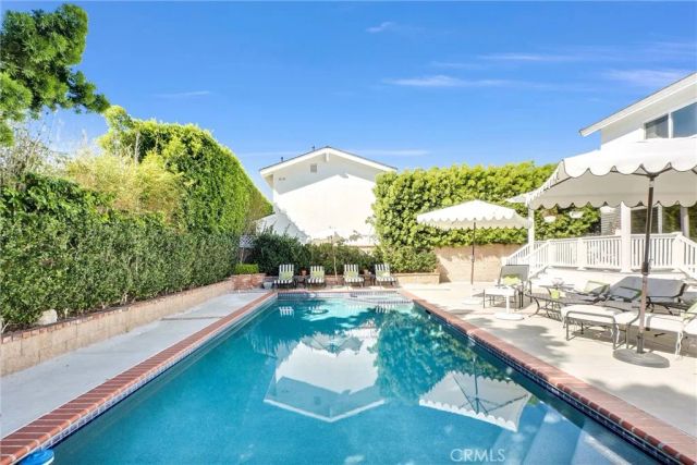 1915 LEEWARD, Newport Beach, CA 92660