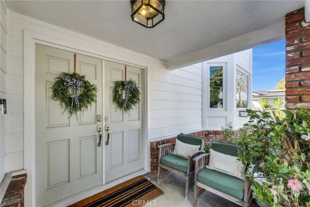 1915 LEEWARD, Newport Beach, CA 92660