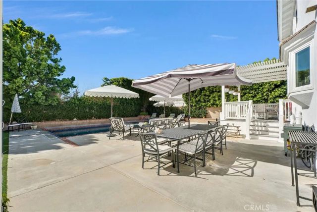 1915 LEEWARD, Newport Beach, CA 92660