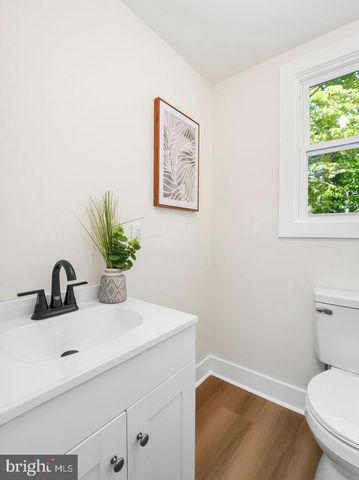 17 LYMAN AVE, Woodbury, NJ 08096