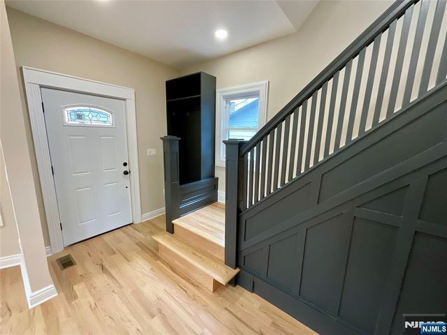 340 Watson Avenue, Lyndhurst, NJ 07071