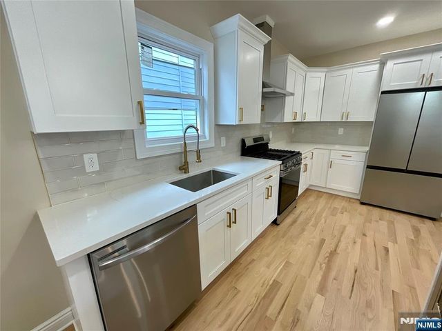 340 Watson Avenue, Lyndhurst, NJ 07071