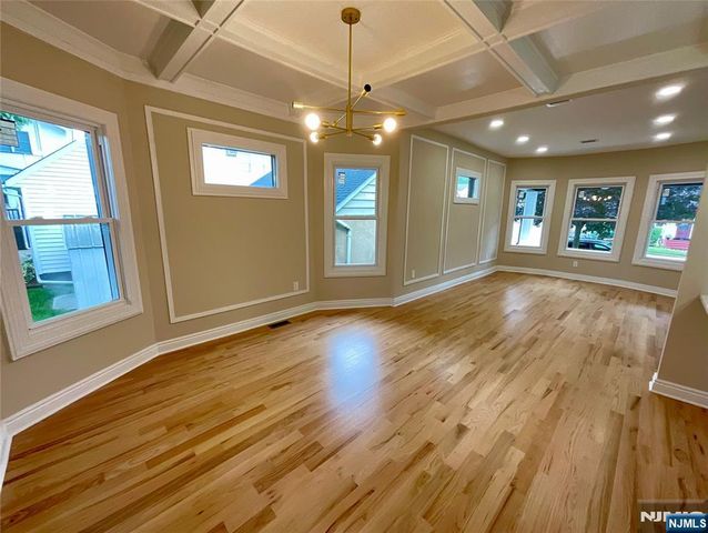 340 Watson Avenue, Lyndhurst, NJ 07071