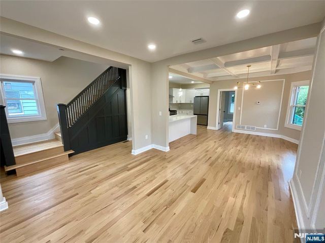 340 Watson Avenue, Lyndhurst, NJ 07071