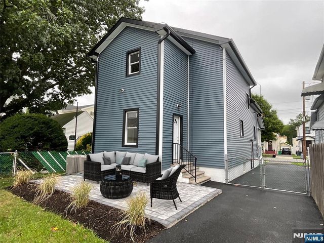 340 Watson Avenue, Lyndhurst, NJ 07071