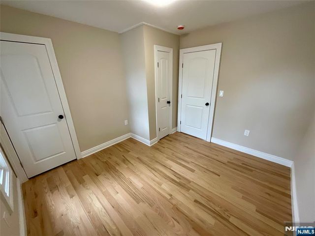 340 Watson Avenue, Lyndhurst, NJ 07071