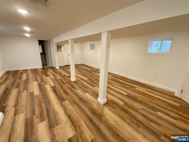 340 Watson Avenue, Lyndhurst, NJ 07071
