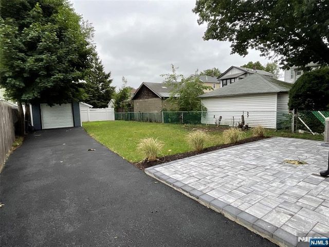 340 Watson Avenue, Lyndhurst, NJ 07071
