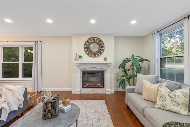 4942 West Seneca, Onondaga, NY 13215