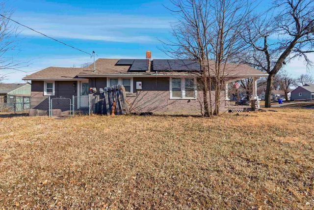 840 W 4th Street, Junction City, KS 66441
