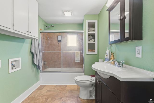 840 W 4th Street, Junction City, KS 66441