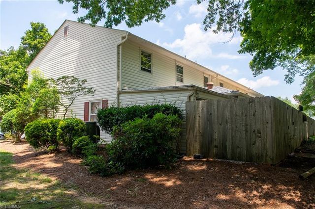 5007 Lawndale Drive F, Greensboro, NC 27455