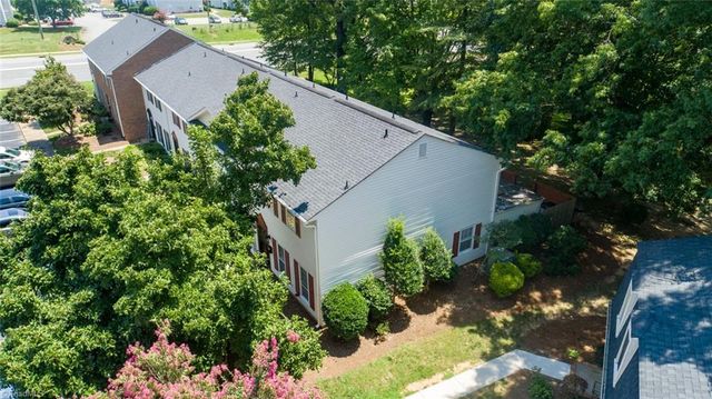 5007 Lawndale Drive F, Greensboro, NC 27455