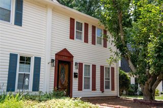 5007 Lawndale Drive F, Greensboro, NC 27455