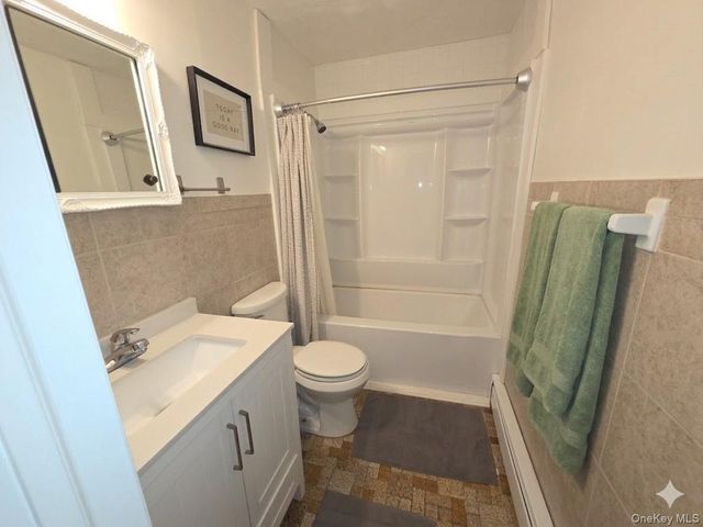 635 South Street 4, Highland, NY 12528