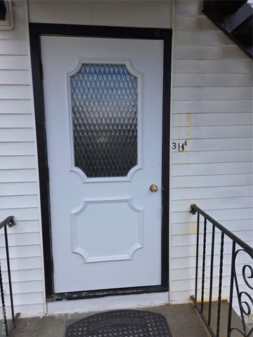 635 South Street 4, Highland, NY 12528