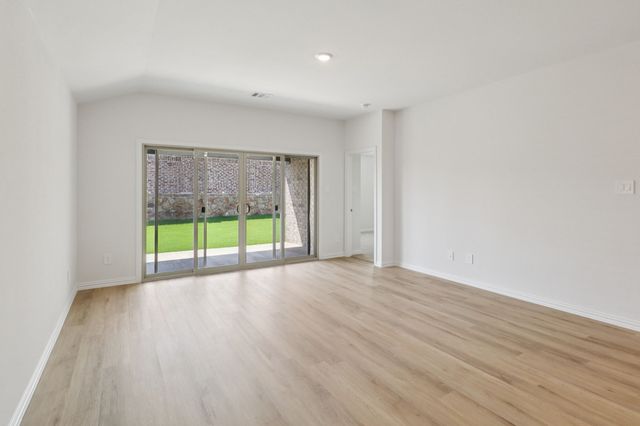 2018 Carriage Court, Seagoville, TX 75159