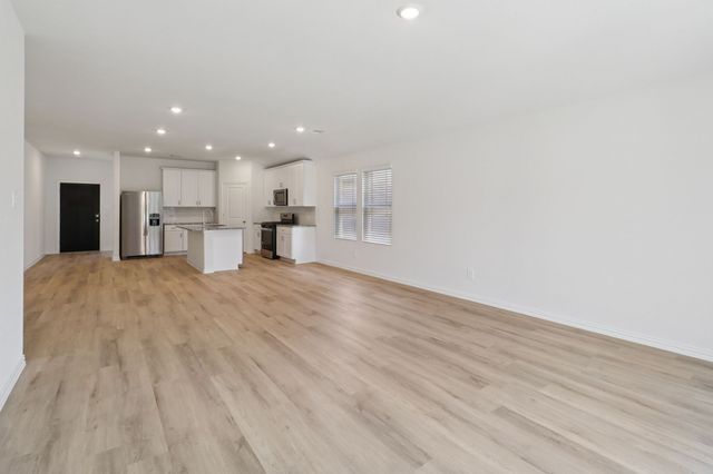 2018 Carriage Court, Seagoville, TX 75159