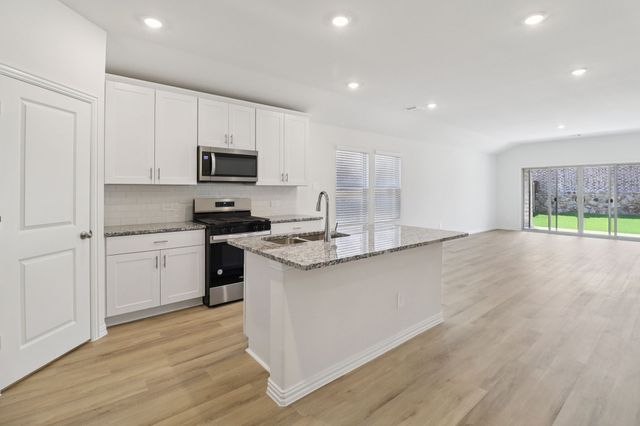 2018 Carriage Court, Seagoville, TX 75159