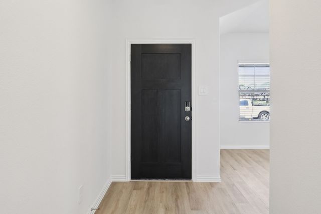 2018 Carriage Court, Seagoville, TX 75159