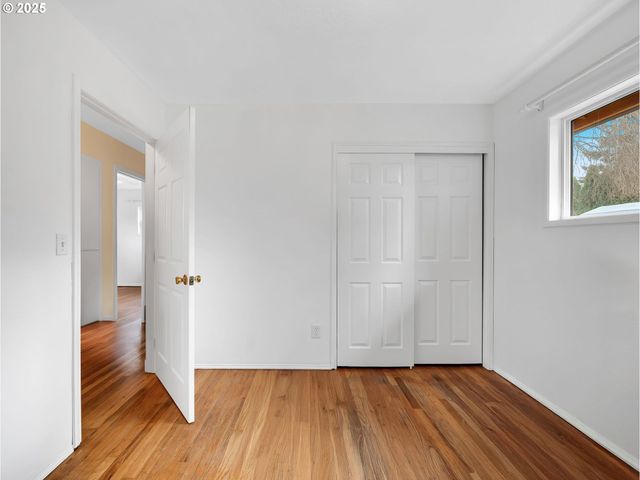 1530 Se 10TH St, Gresham, OR 97080