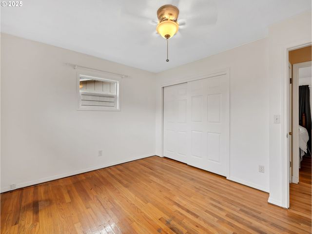 1530 Se 10TH St, Gresham, OR 97080