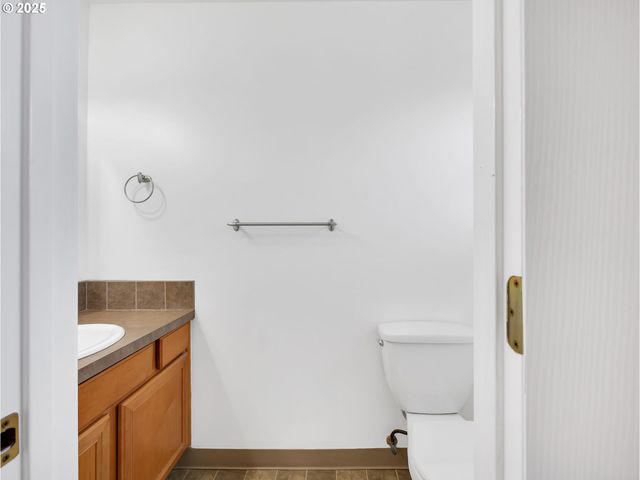 1530 Se 10TH St, Gresham, OR 97080