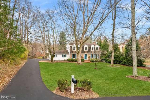 10207 OXFORDSHIRE RD, Great Falls, VA 22066