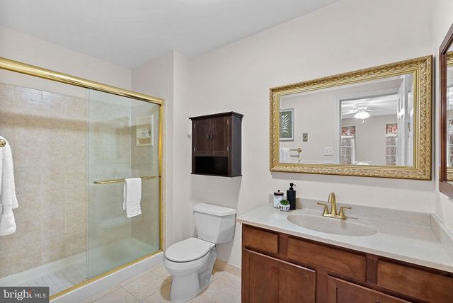 10207 OXFORDSHIRE RD, Great Falls, VA 22066