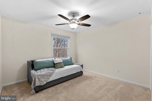 10207 OXFORDSHIRE RD, Great Falls, VA 22066